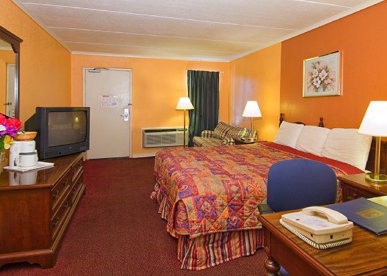 Econo Lodge Near The Domain - The Arboretum Austin Værelse billede